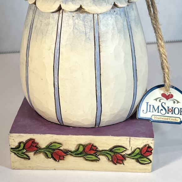 Jim Shore Heartwood Creek Snow Woman Winter Blossoms Figurine 2008 #4010358 - Picture 3 of 15